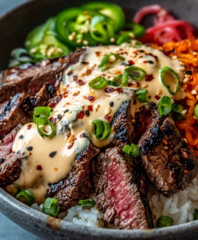 Korean BBQ Steak Rice Bowls with Spicy Cream Sauce
